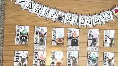 19507-critter-pals-party-animal-birthday-board-1.jpg